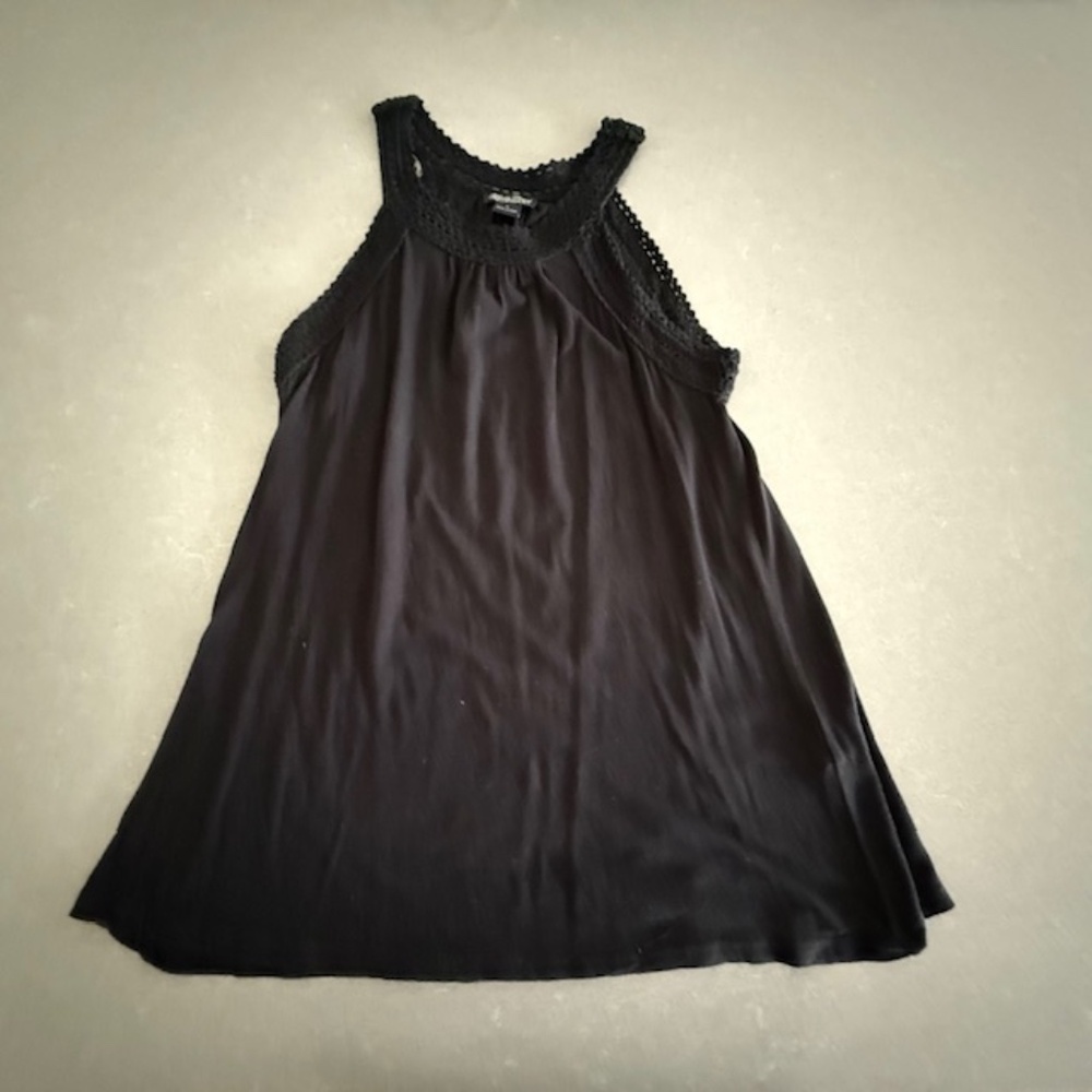 Lucky Brand Women's Black Sleeveless Embroidered Large Cotton Blend Tank Top EUC
